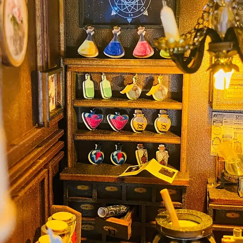 Book Nook Mira Magic House - Image 4