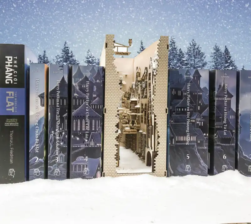 Book Nook Le Village de Goathland - Image 7